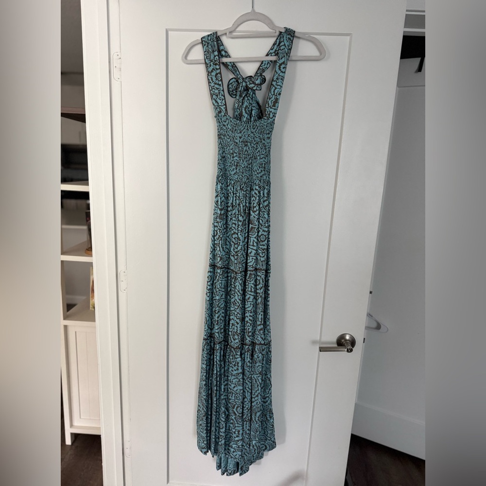 Omika Lana Maxi Dress - Picture 4 of 7